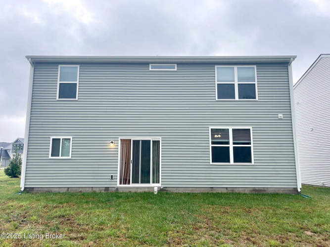 Listing Image 17