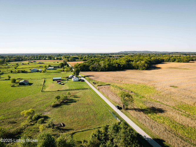 Listing Image 45