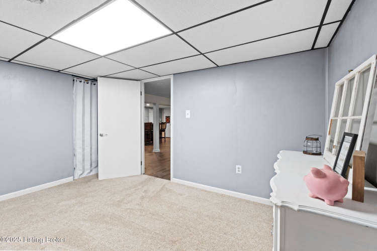 Listing Image 55