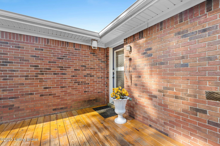 Listing Image 59