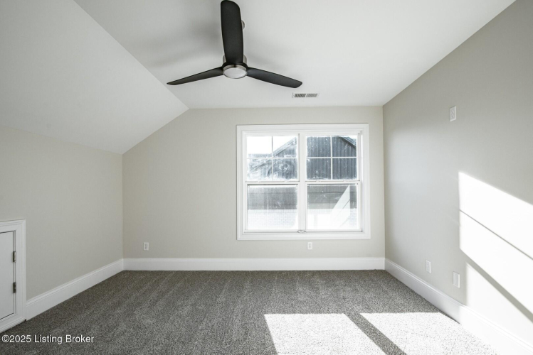 Listing Image 55