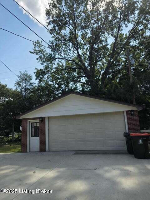 Listing Image 26