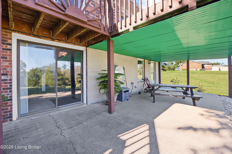 Listing Image 32