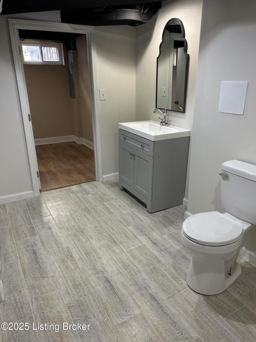 Listing Image 10