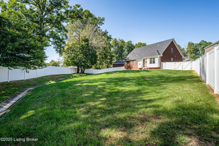Listing Image 71