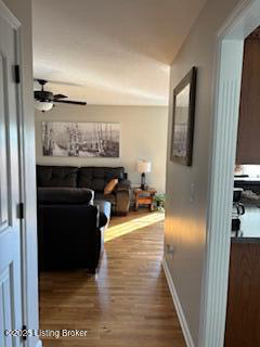 Listing Image 15