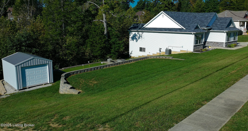 Listing Image 59