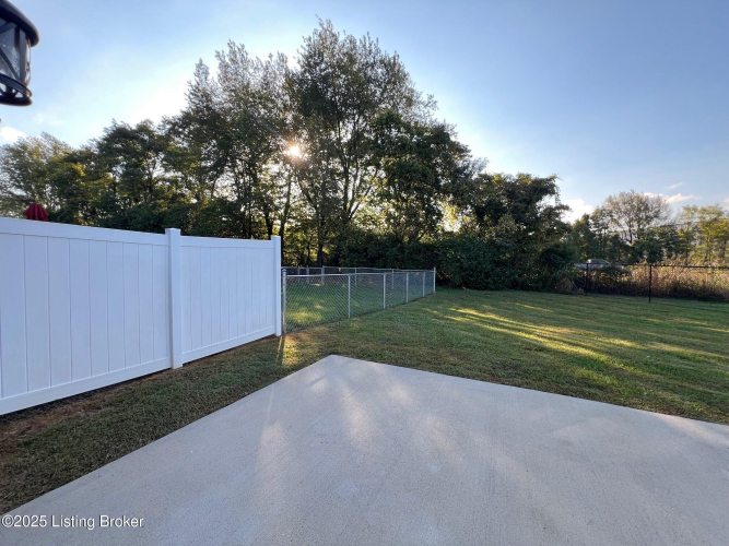 Listing Image 23
