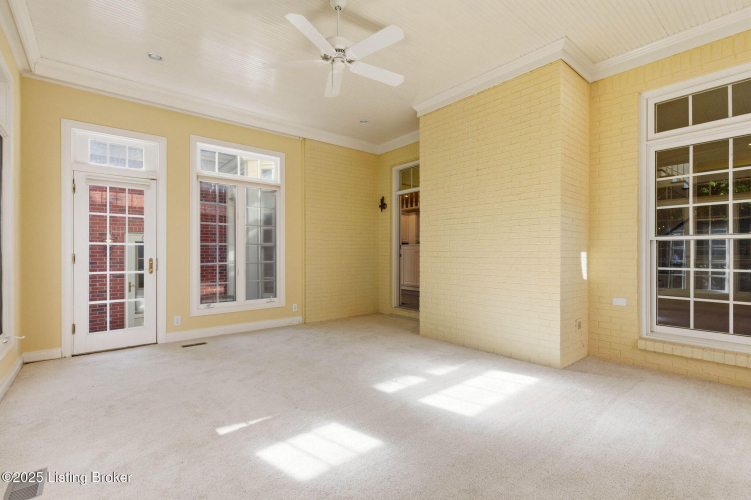 Listing Image 27