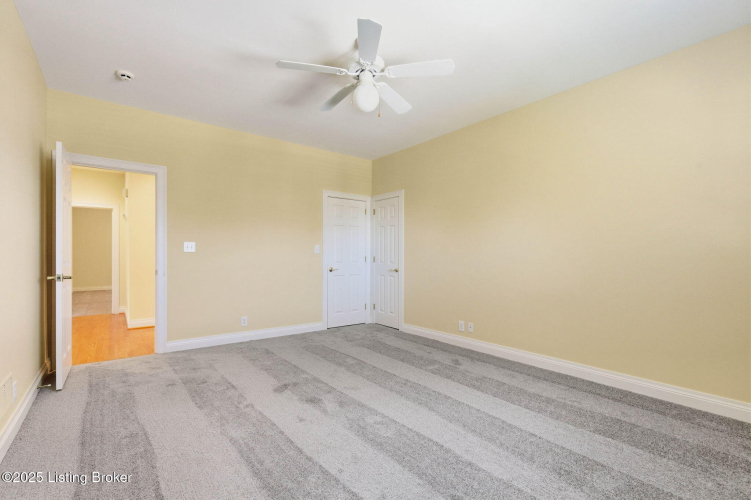 Listing Image 53