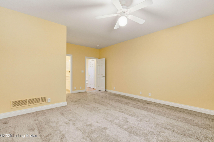 Listing Image 58