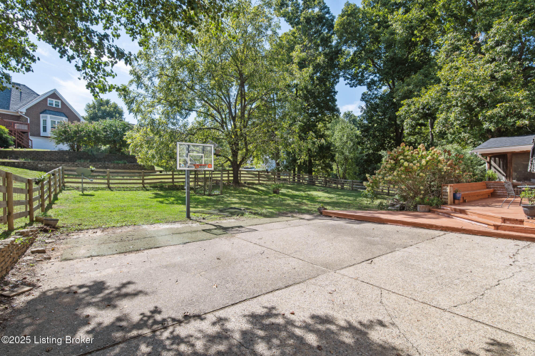Listing Image 52