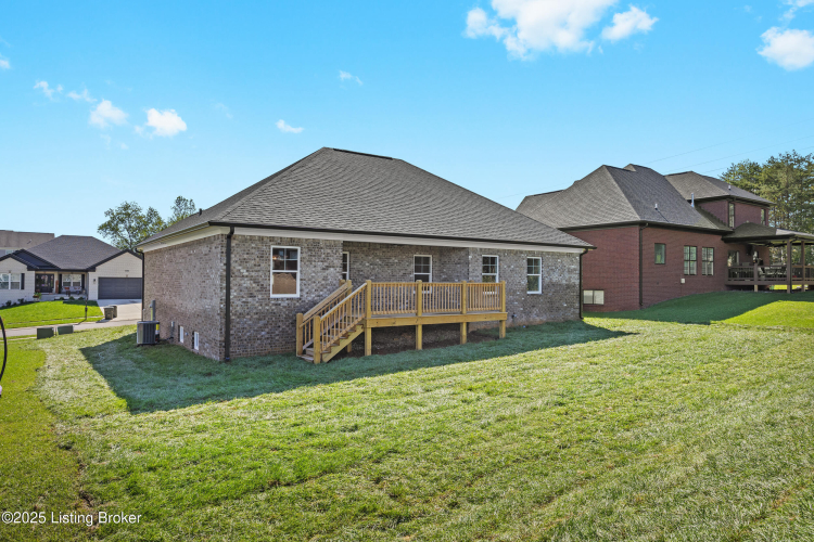 Listing Image 37