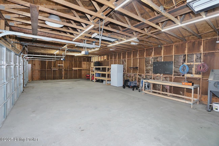 Listing Image 38
