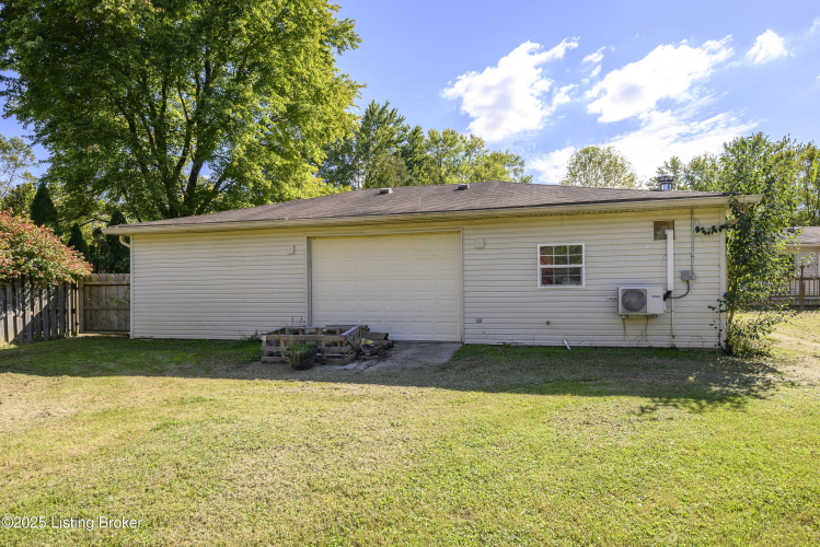 Listing Image 54