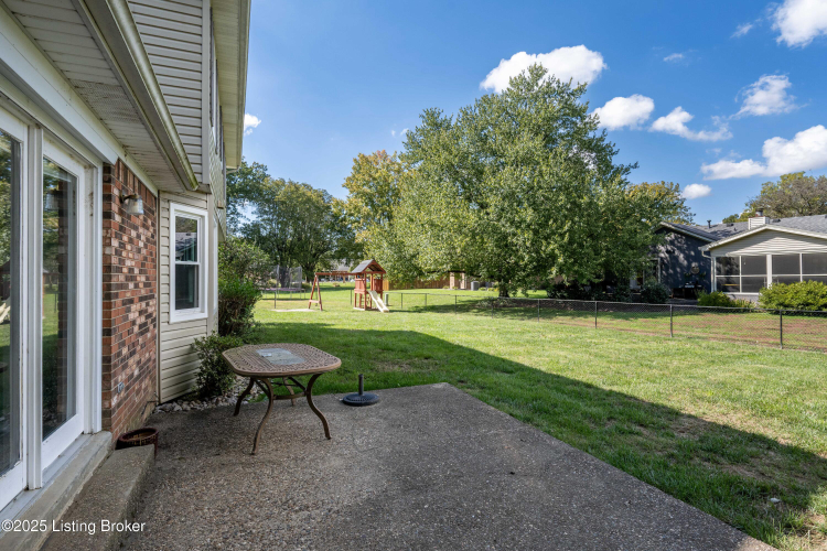 Listing Image 40