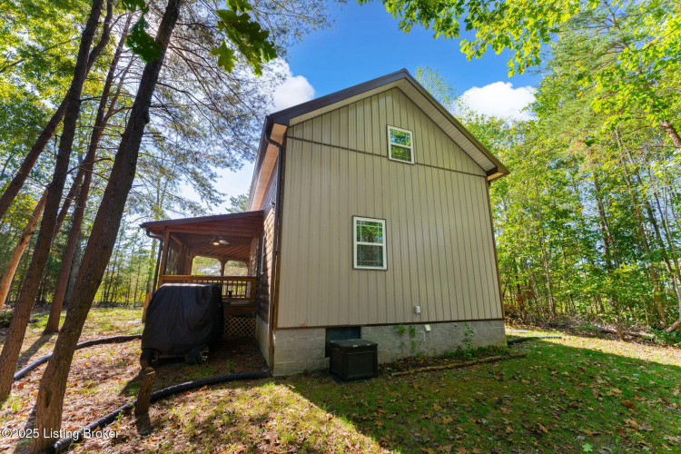 Listing Image 25