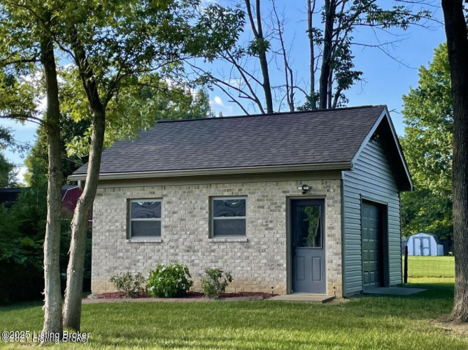 Listing Image 63