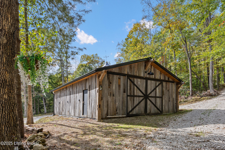 Listing Image 60