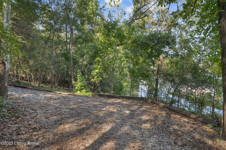 Listing Image 43