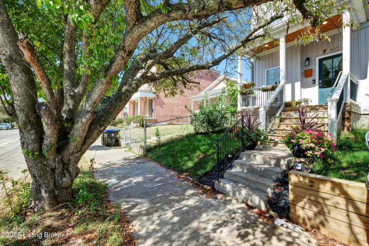 Listing Image 23