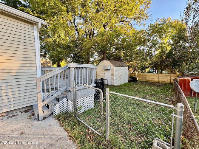 Listing Image 25