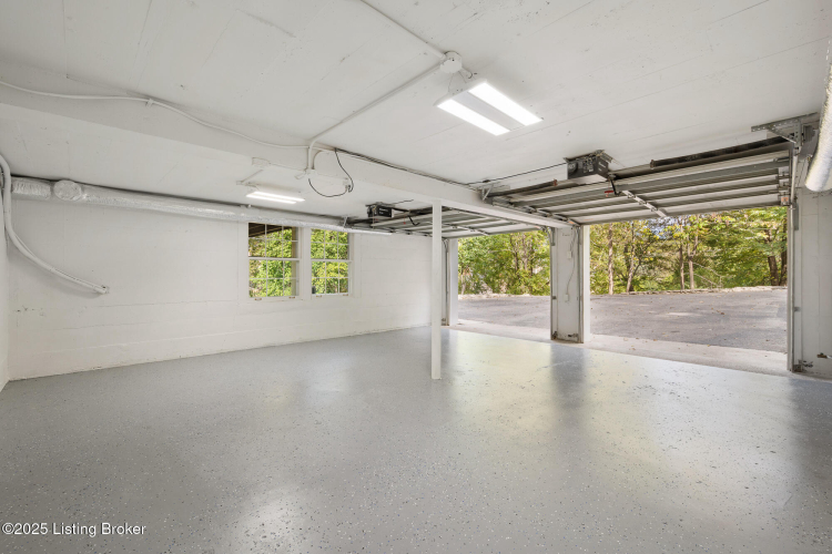 Listing Image 81