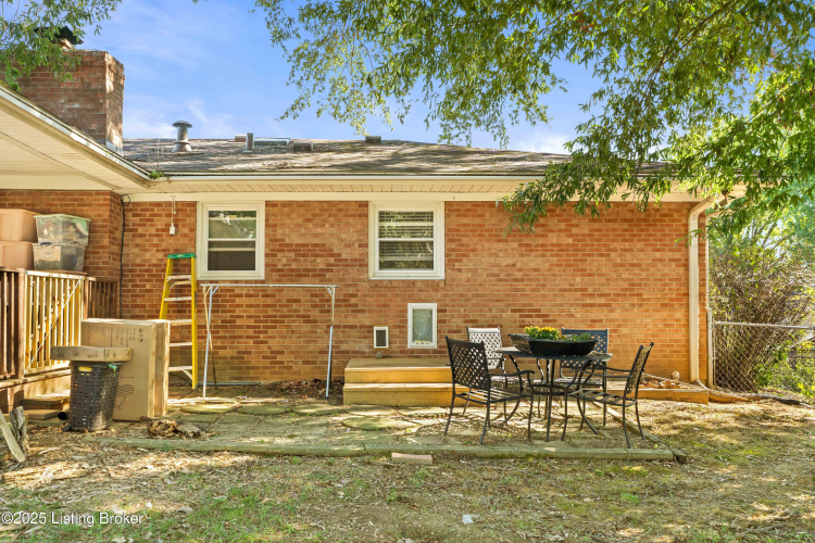 Listing Image 27