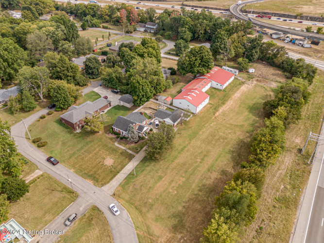 Listing Image 14