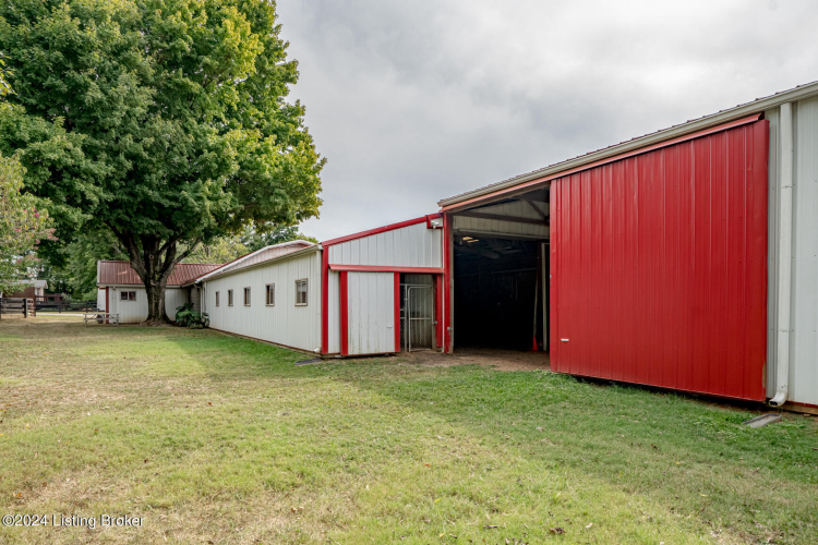 Listing Image 27