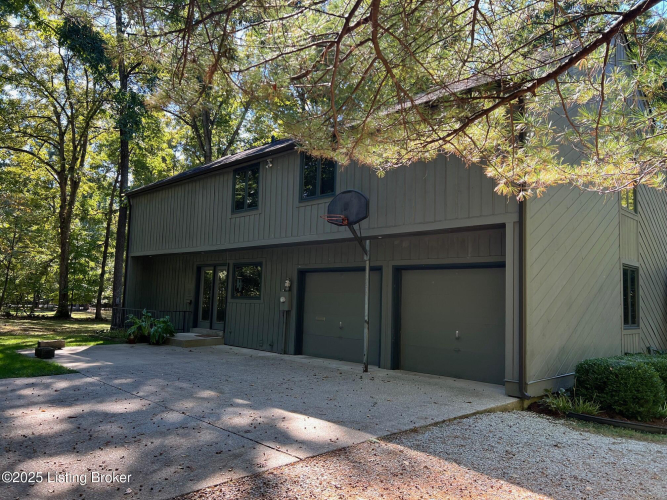 Listing Image 52