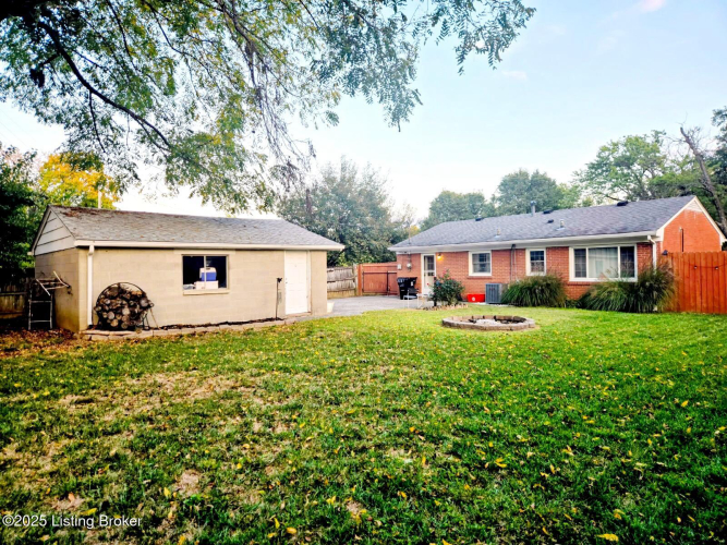 Listing Image 21