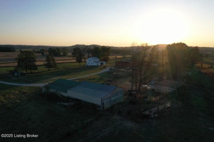 Listing Image 24