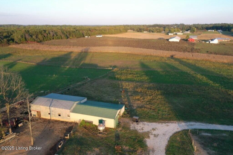 Listing Image 29