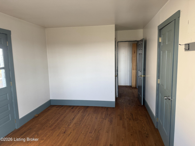 Listing Image 45