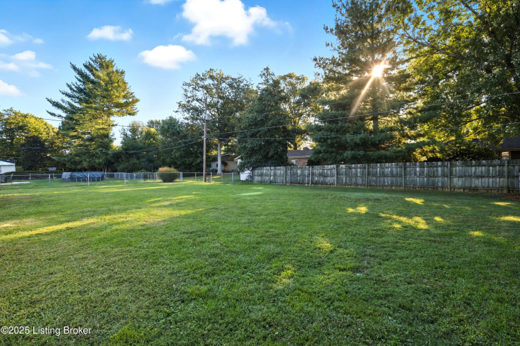 Listing Image 44