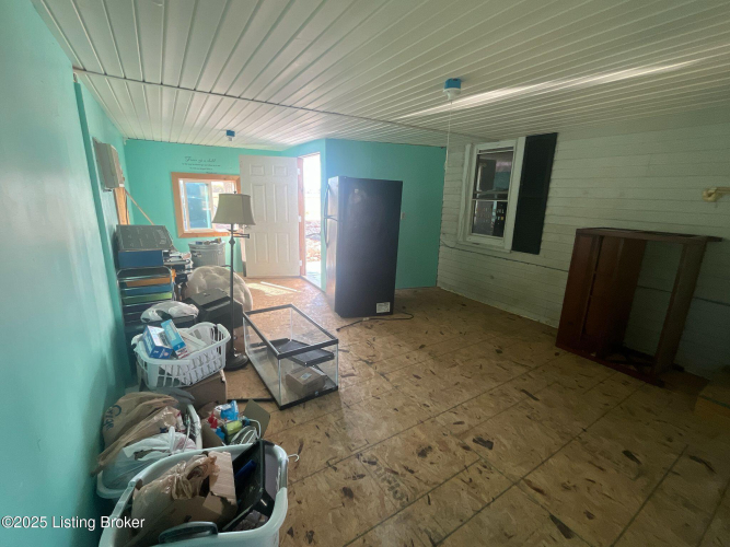 Listing Image 47