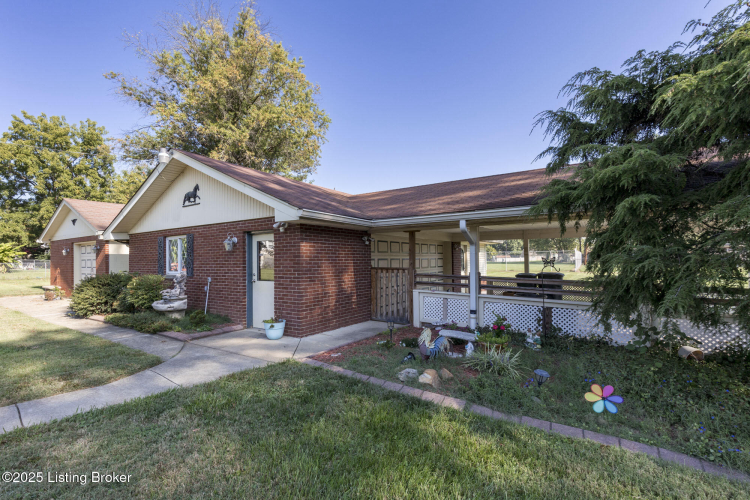 Listing Image 41