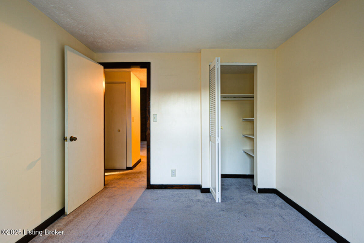 Listing Image 26