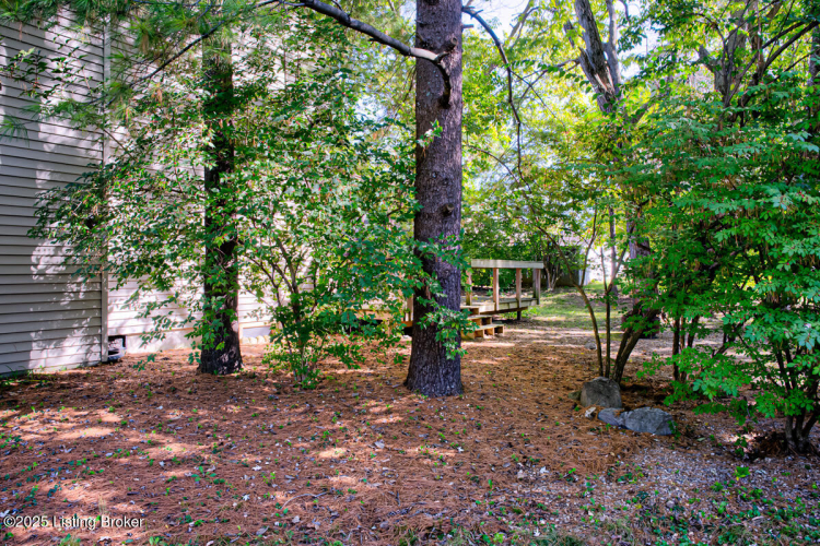 Listing Image 36