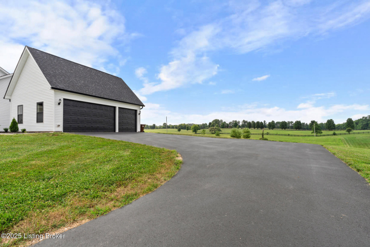 Listing Image 59