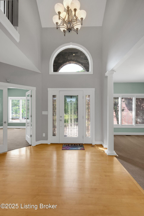 Listing Image 16