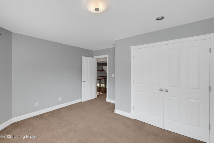 Listing Image 57