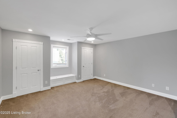 Listing Image 58