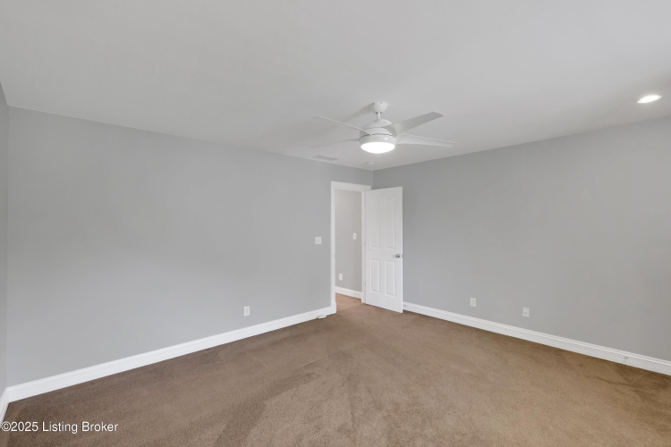 Listing Image 60