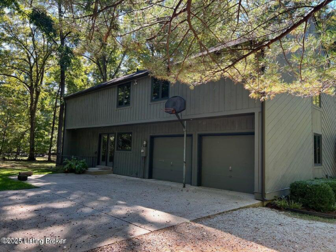 Listing Image 54