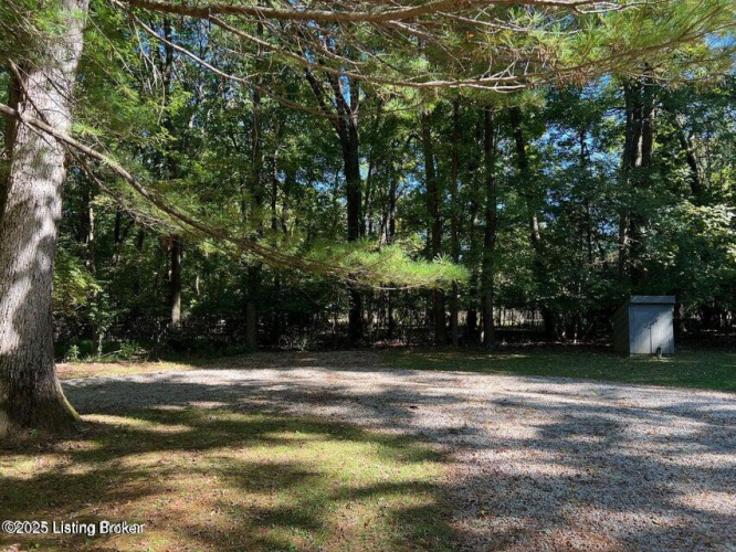 Listing Image 57