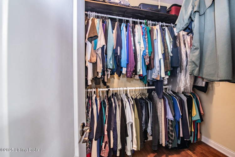 Listing Image 56