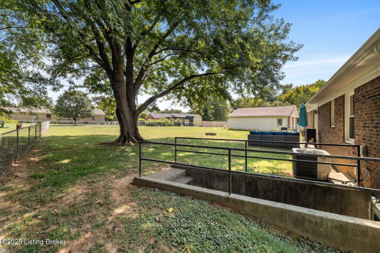 Listing Image 55