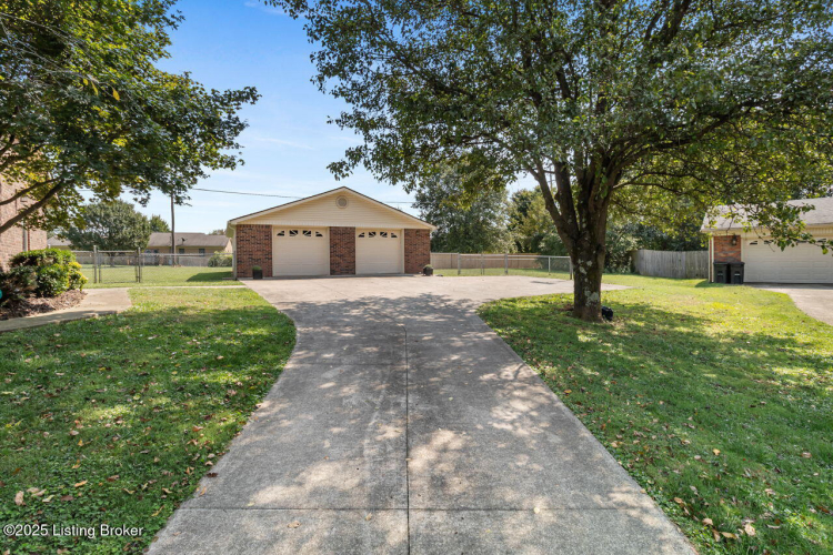 Listing Image 64